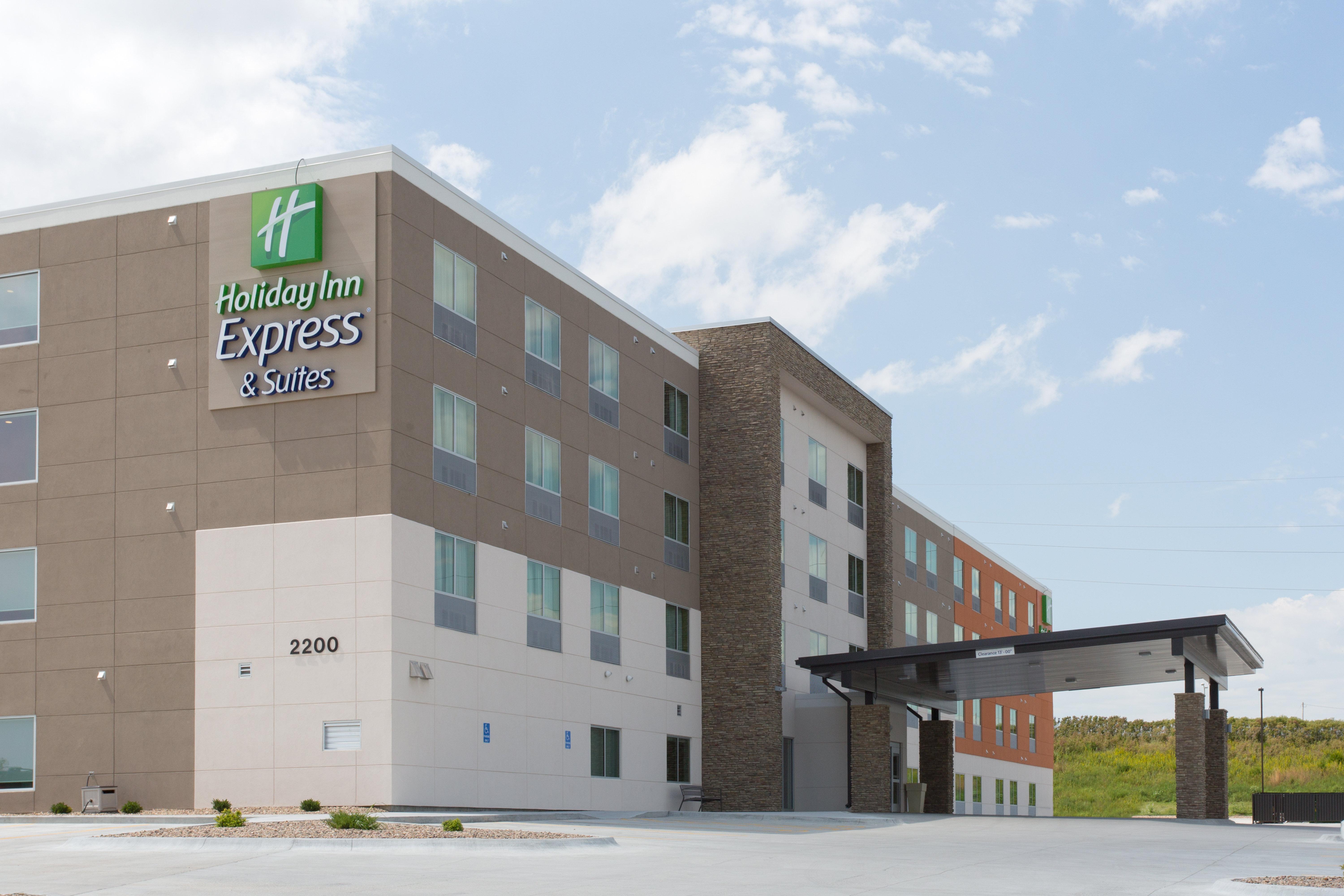 Holiday Inn Express & Suites Lincoln I - 80 By Ihg Zewnętrze zdjęcie